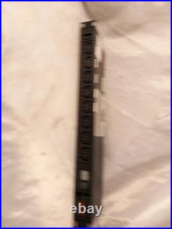 APC AP7920B power distribution unit PDU 8 AC outlets 0U/1U Black + MOUNTING EARS