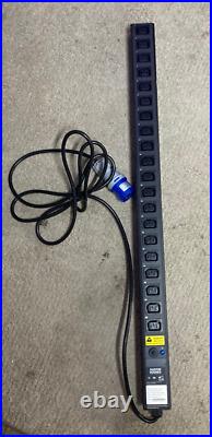 AUSTIN HUGHES PDU 32A 32 Socket V4UK/28C13-32A LCD Display #9A