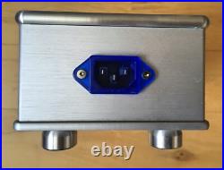 Audiophile Power Mains Distribution unit 8-way US sockets Excellent condition Audiophile Power Mains Distribution unit 8-way US sockets Excellent condition