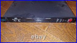 Furman PM-8E Series II 11 Outlet 10 AMP Power Conditioner PDU
