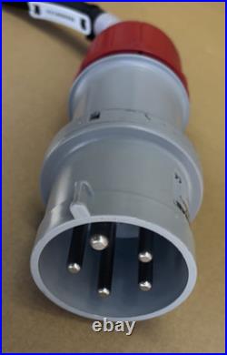 GEIST PDU 32A 400VAC 50/60Hz CB9732 Power Distribution Unit PDU 30X C13 12X C19