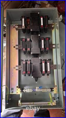 GE Power Controls 660V 32A RED SPOT Fuse Box Board Distribution Unit