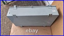 GE Power Controls 660V 32A RED SPOT Fuse Box Board Distribution Unit