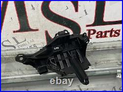 Mercedes Benz W253 Glc X253 Front Power Distribution Unit Fuse Box A2135403939 Mercedes Benz W253 Glc X253 Front Power Distribution Unit Fuse Box A2135403939